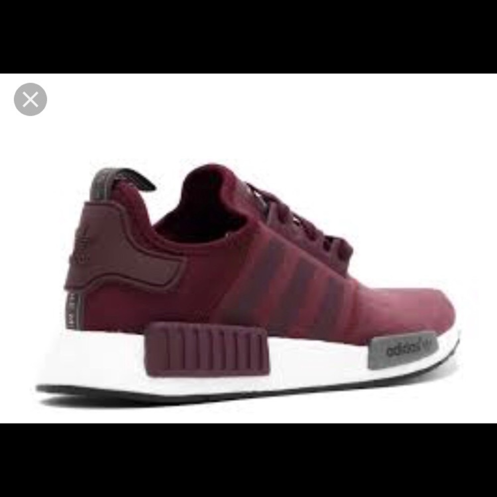 Women’s adidas boost tennis shoes